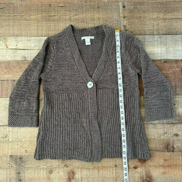 Sarah Spencer women's size medium gray knit sweater button cardigan grandma core - Picture 3 of 6